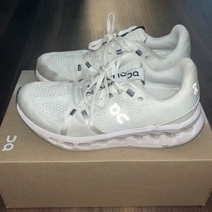 on-running cloudsurfer